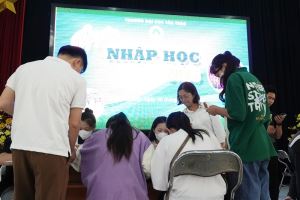 Một số hình ảnh nhập học của sinh viên 2k5